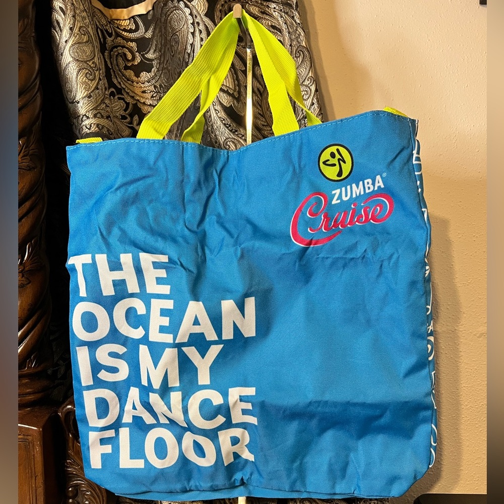 ZUMBA: Zumba Cruise “The Ocean Is My Dance Floor” Fabric Crossbody Tote